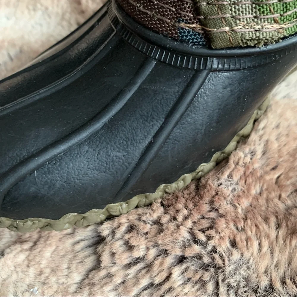 LL Bean Green Camo Quilted Nylon Ankle Boots Slip On Outdoor Hiking 8 - Picture 9 of 13